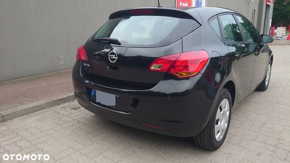 Opel Astra 1.6 Edition Sport - 12