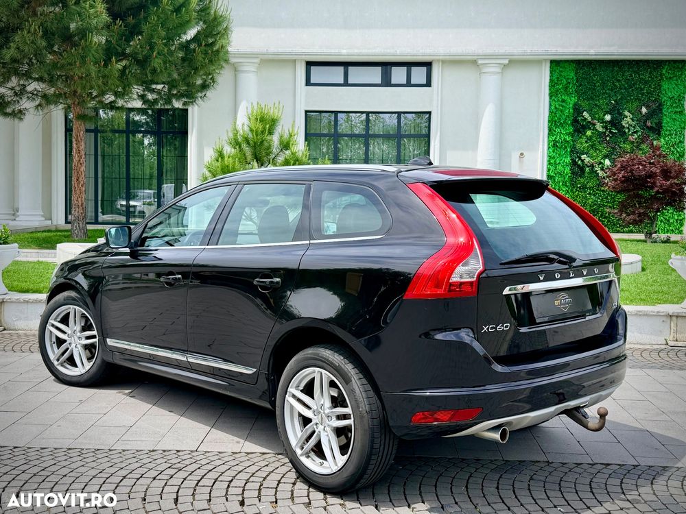 Volvo XC 60 D3 Geartronic Momentum - 3