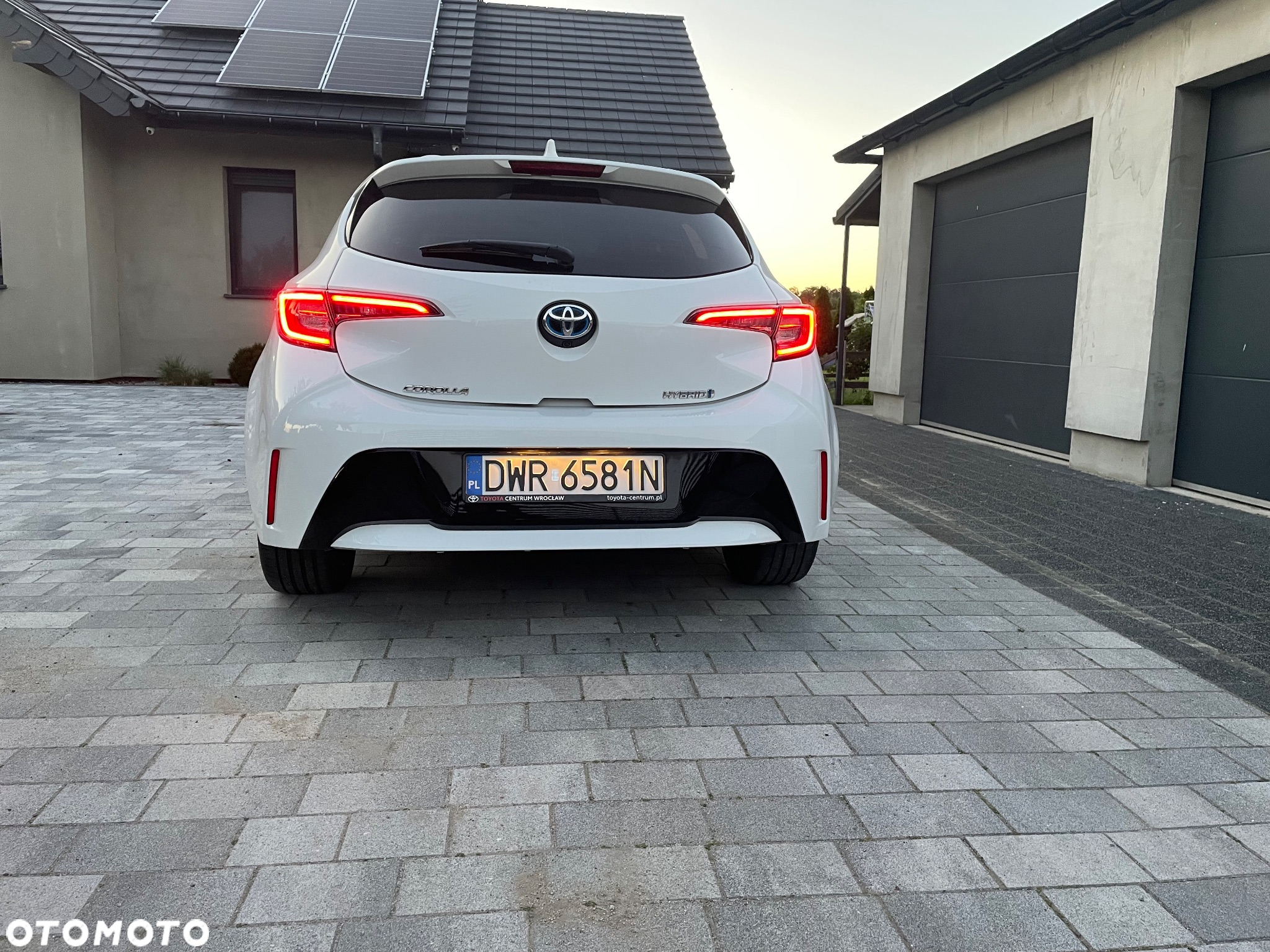 Toyota Corolla 1.8 Hybrid Comfort - 6