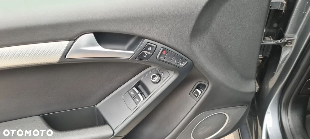 Audi A5 ver-coupe-2-0-tfsi-quattro-s-tronic - 12