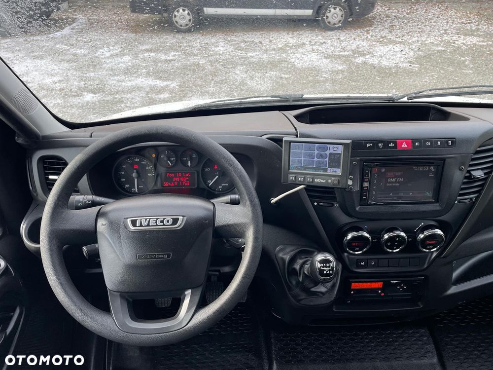 Iveco Daily 70C18 Pomoc drogowa Laweta 2017r - 15