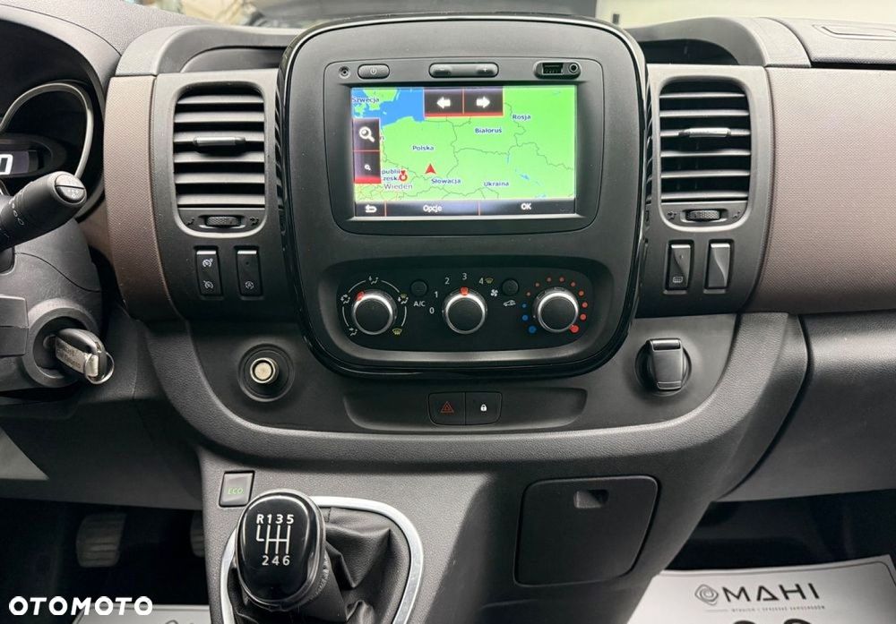 Renault Trafic - 23
