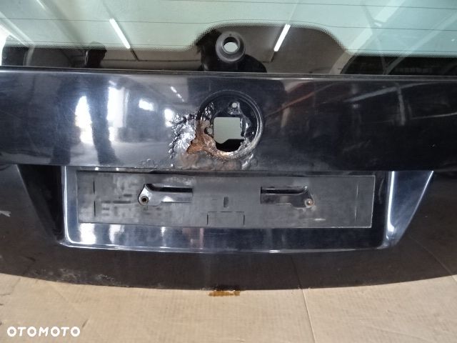 SZYBA KLAPY TYŁ TYLNA BAGAŻNIKA VW BORA KOMBI LAK: LC9Z NR12 - 5