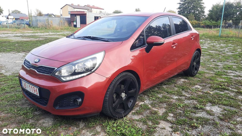 Kia Rio - 1