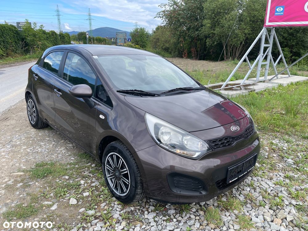 Kia Rio 1.2 Attract - 2