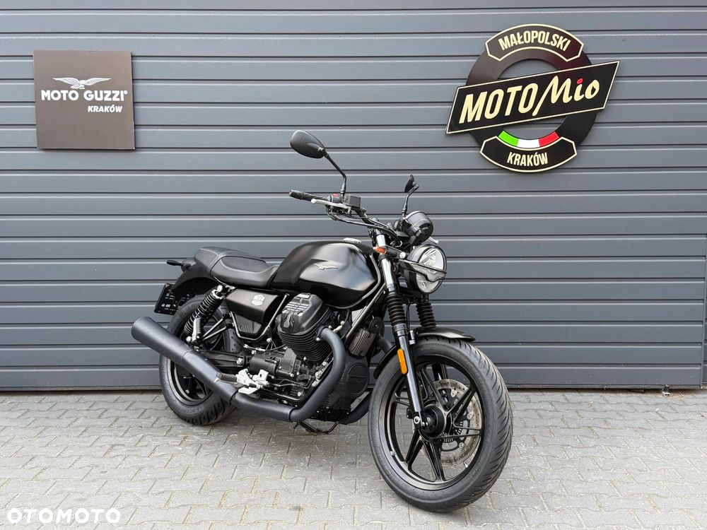 Moto Guzzi V7 - 8