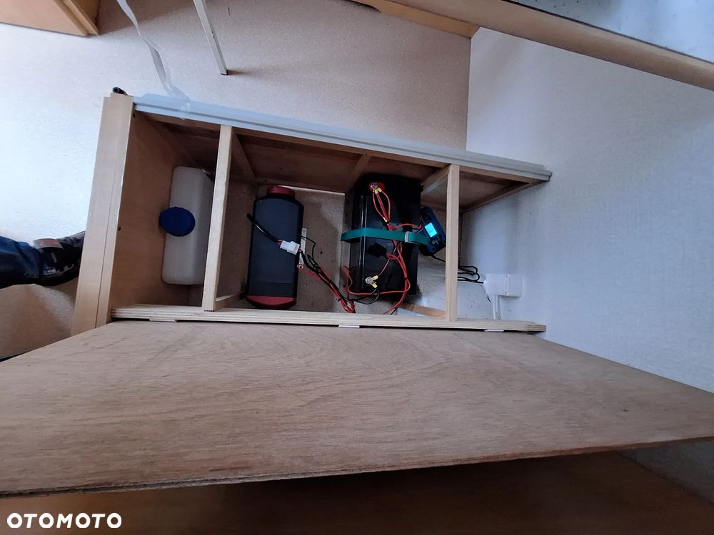 SWIFT 390 Europa - 12