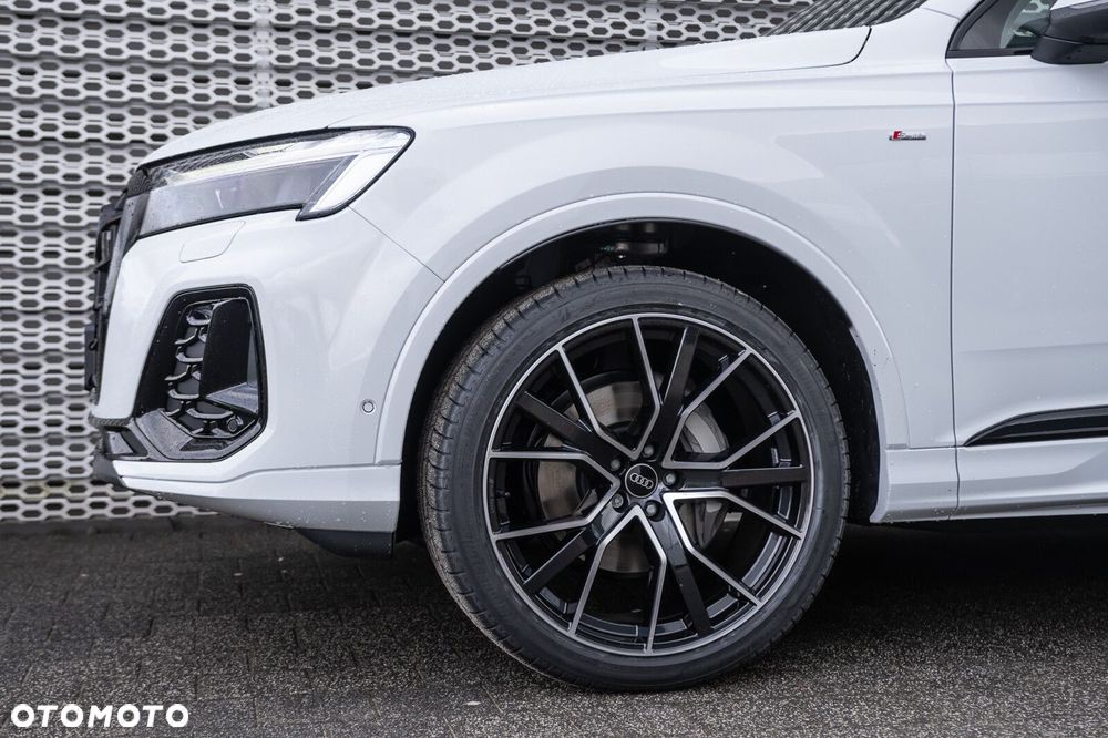 Audi Q7 - 6