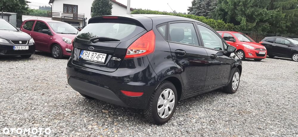 Ford Fiesta - 14