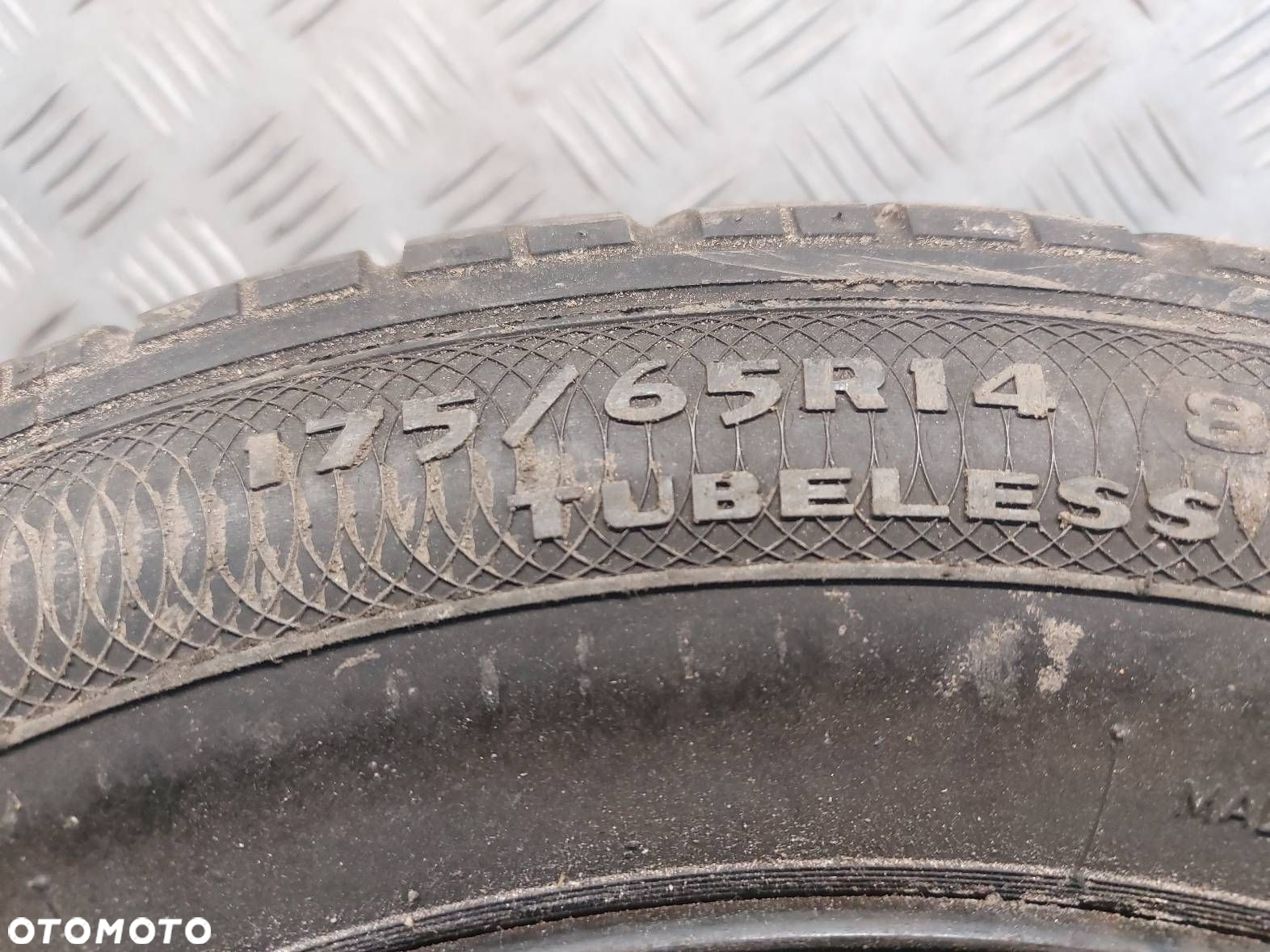 KOŁO ZAPASOWE ZAPAS 5.5JX14 ET 49 4X100 175/65R14 RENAULT CLIO II - 5