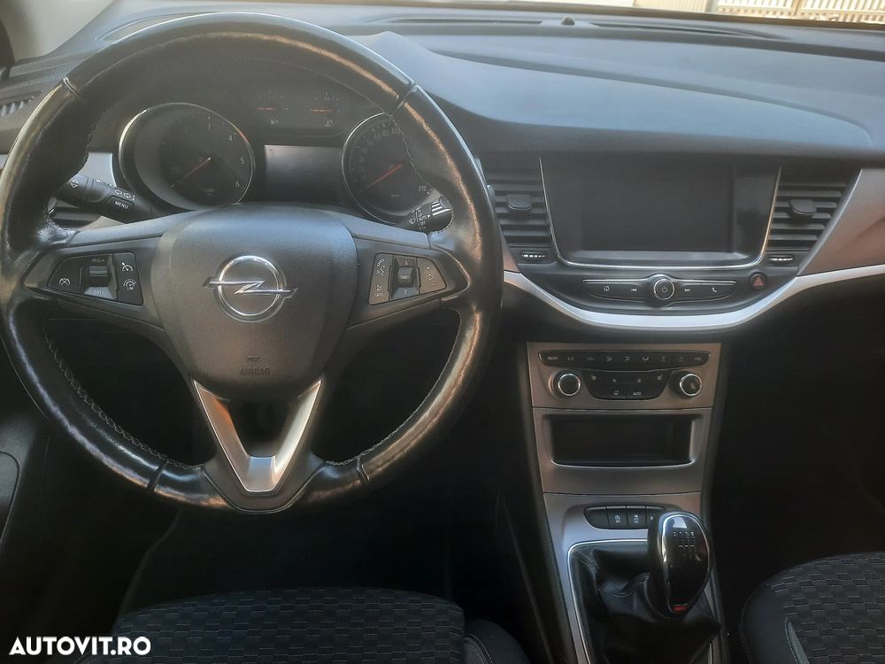 Opel Astra 1.5 D Start/Stop Sports Tourer Elegance - 10