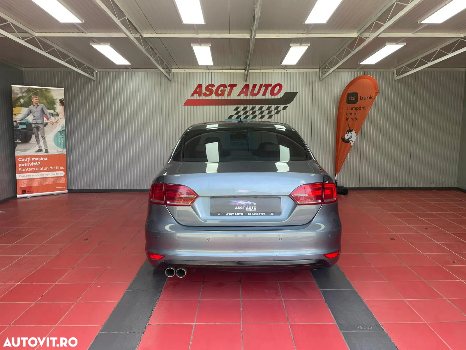 Volkswagen Jetta - 7