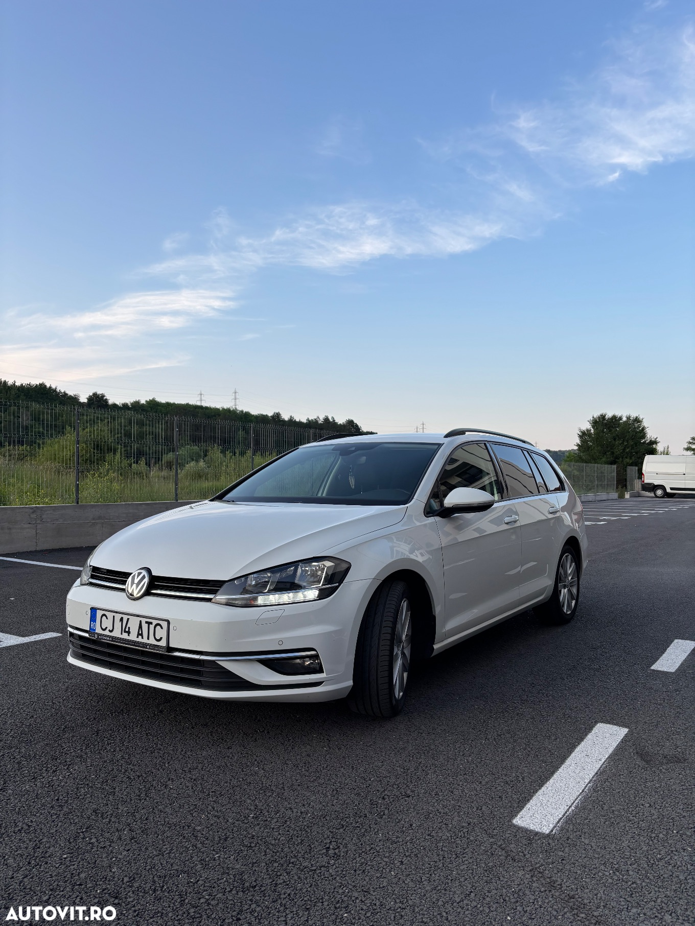 Volkswagen Golf 2.0 TDI DSG Highline - 5