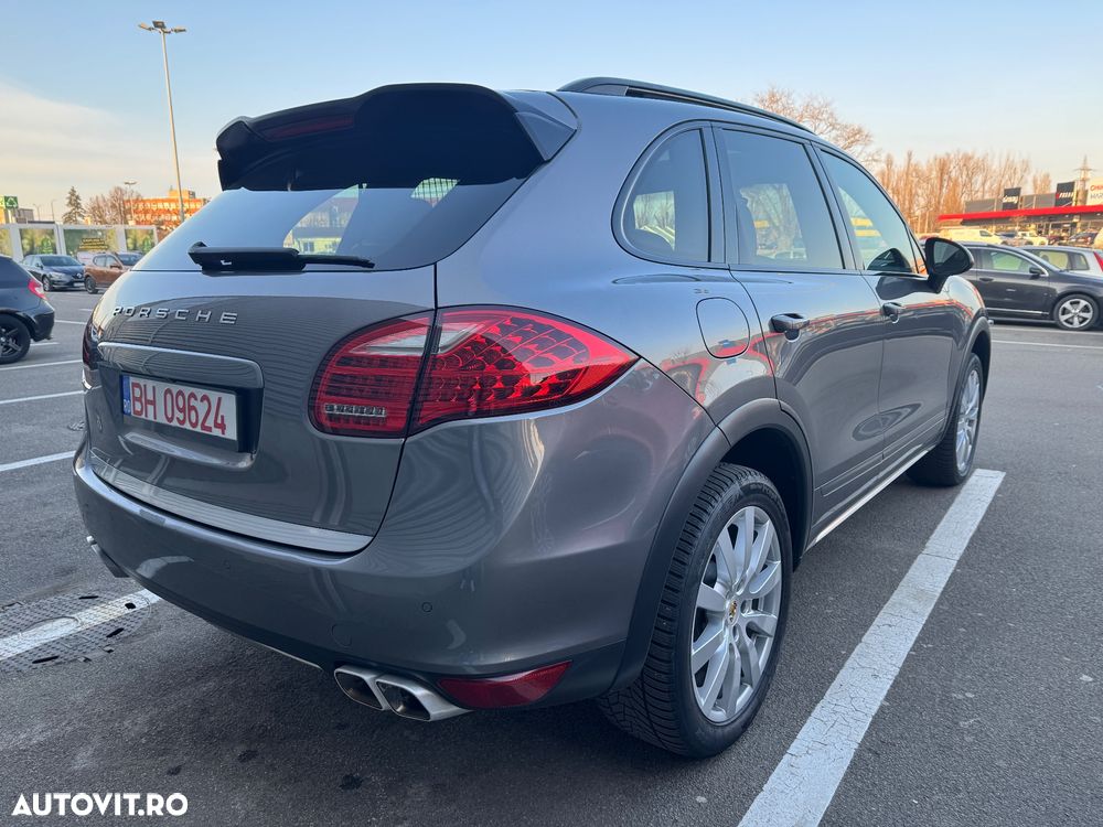 Porsche Cayenne Tiptronic S - 30