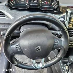 Peugeot 208 1.2 PureTech GPF Allure S&S EAT6 - 15