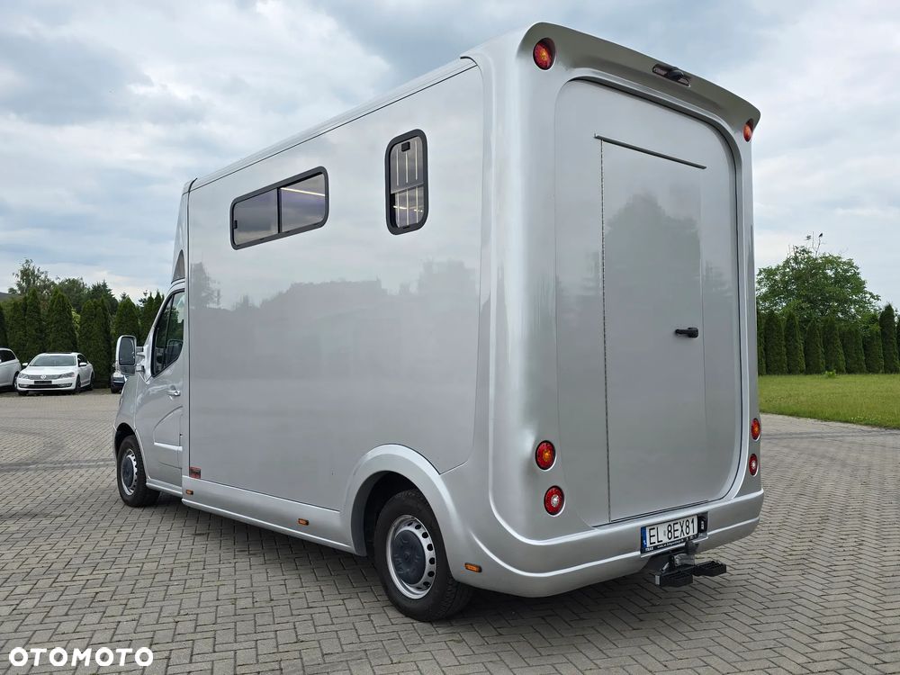 Opel Movano-Koniowóz - 11