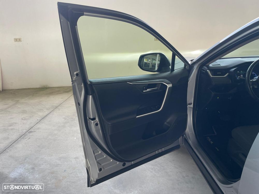 Toyota RAV4 2.5 HDF Comfort AWD-i - 17