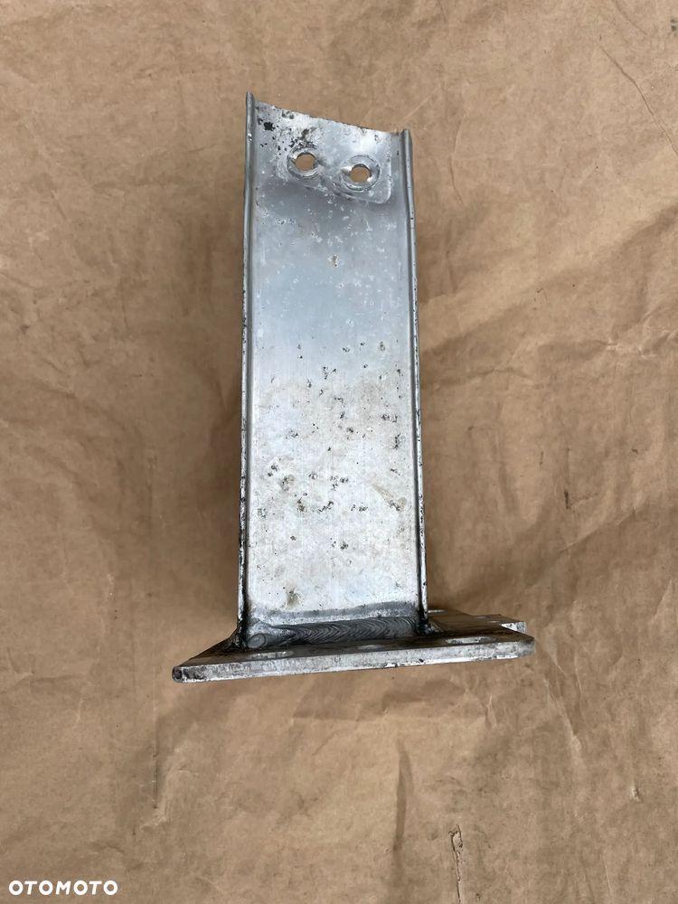 Audi Q5 80A sztyca, wspornik belki zderzaka, lewa - 5