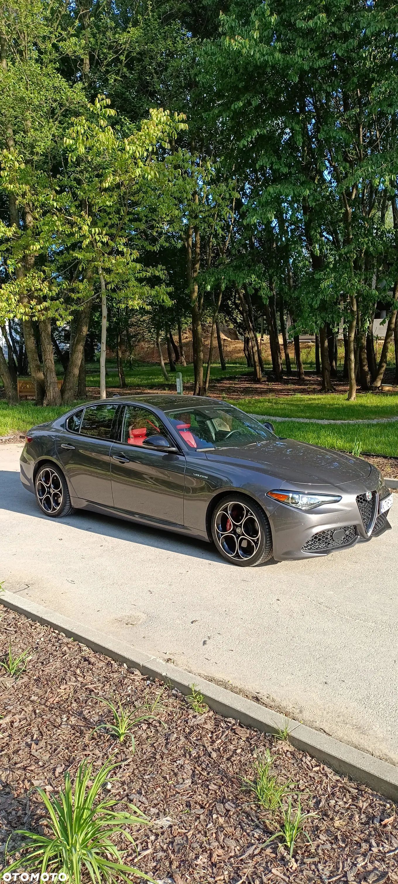 Alfa Romeo Giulia 2.0 Turbo 16V AT8 Veloce - 4