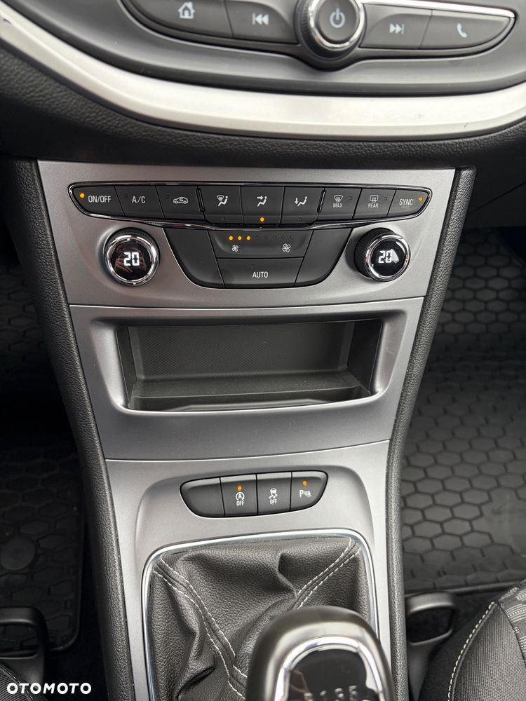 Opel Astra 1.5 CDTI Business Elegance S&S - 18