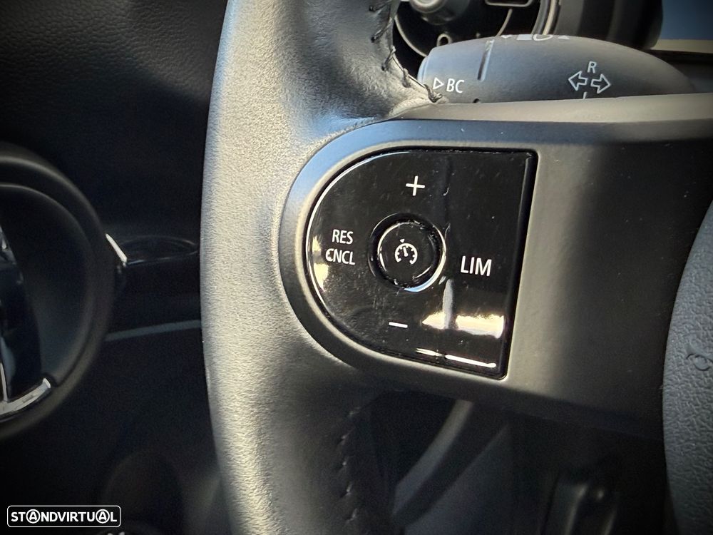 MINI 3 Portas Cooper SE Premium Yours - 23