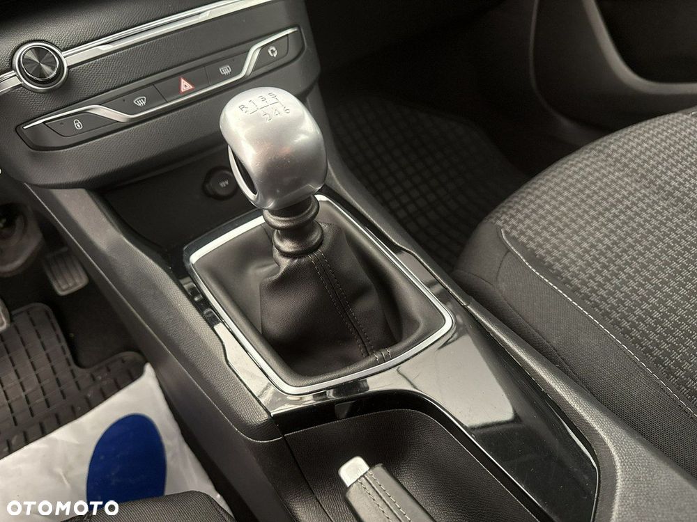 Peugeot 308 - 17