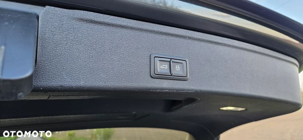 Audi A4 Avant 40 TDI Quattro S Line S tronic - 15