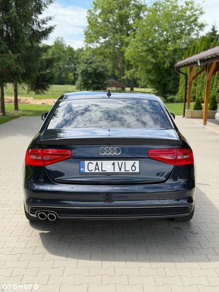 Audi A4 Limousine 2.0 TDI - 6