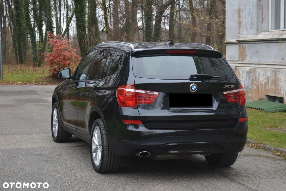 BMW X3 xDrive20d Advantage - 30