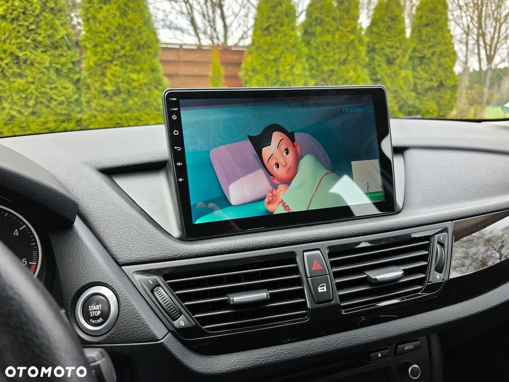 BMW X1 sDrive18d xLine - 28