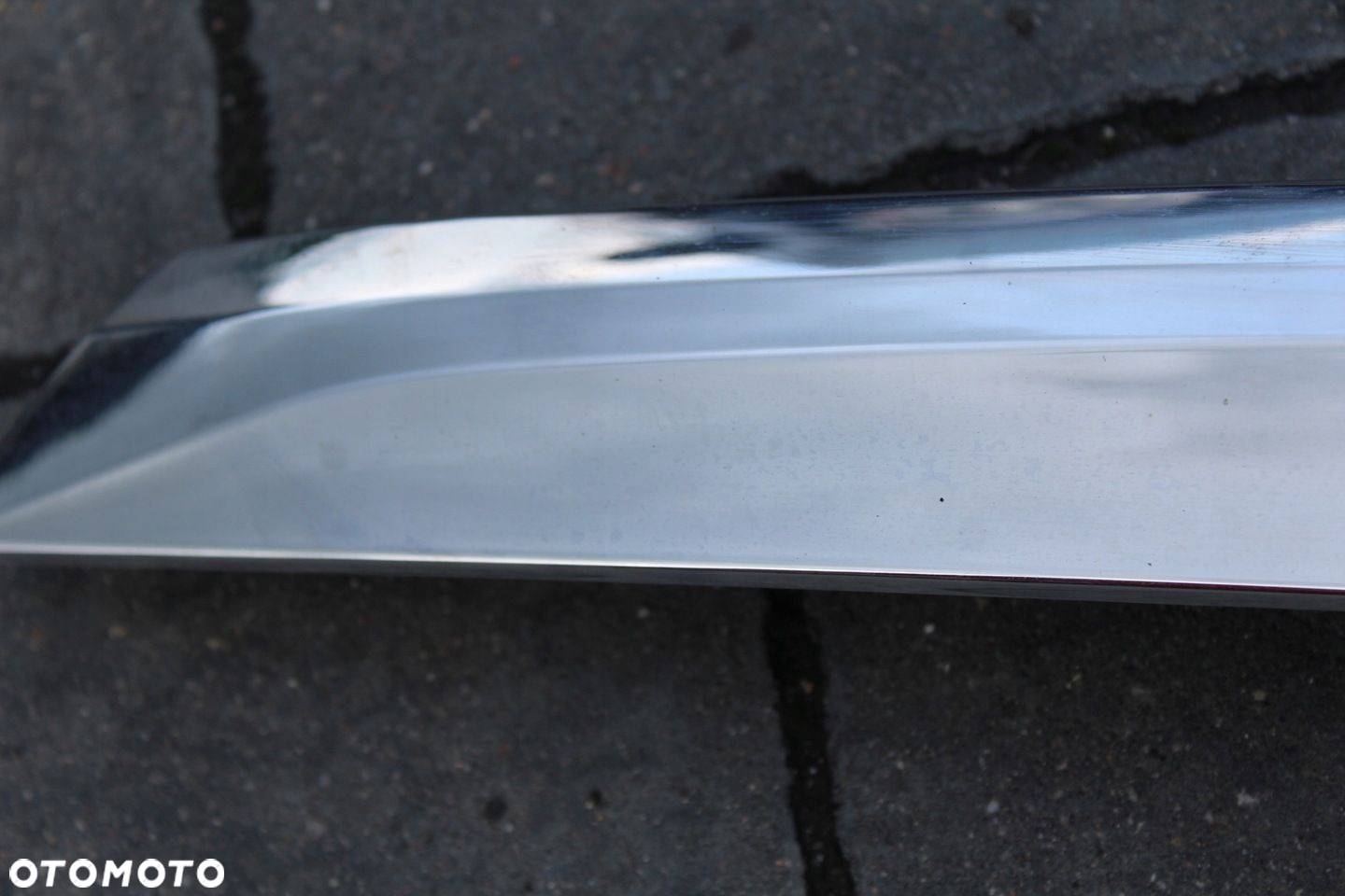 AVENSIS T27 SEDAN LIFT LISTWA BLENDA OŚWIETLENIA TABLICY REJ 76801-05130 - 4