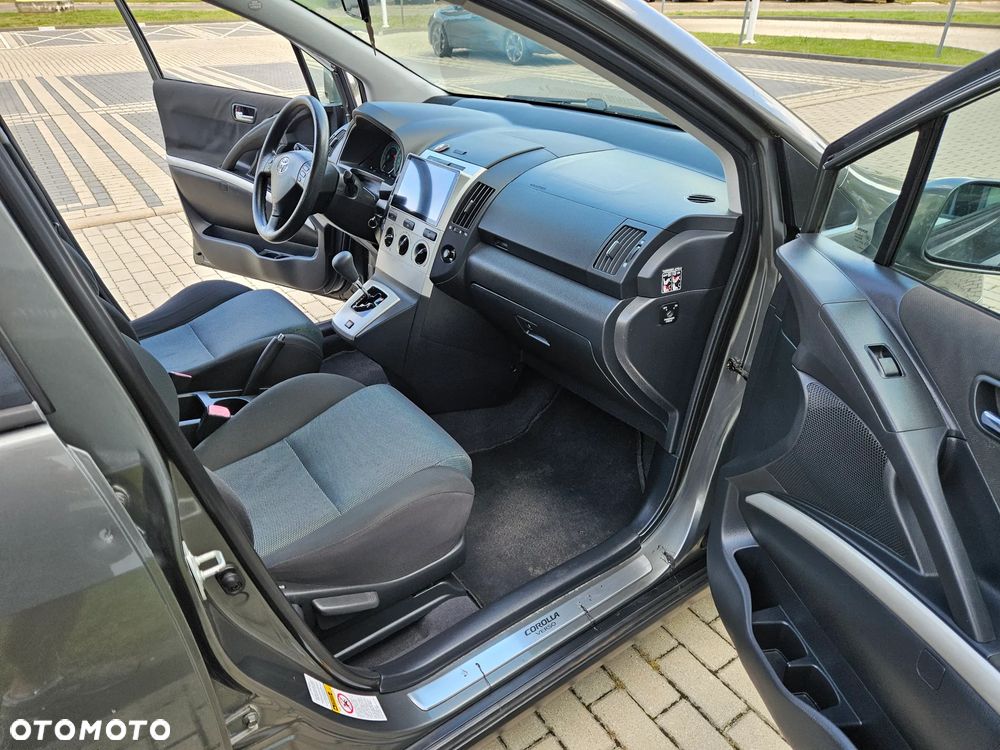 Toyota Corolla Verso 1.8 Multi-Mode Luna - 10
