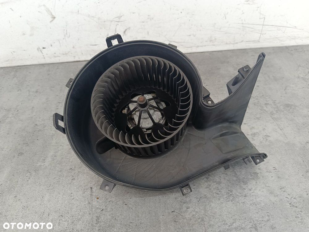 WENTYLATOR NAWIEWU, DMUCHAWA OPEL VECTRA C 985852T VALEO 1.8 16V - 1