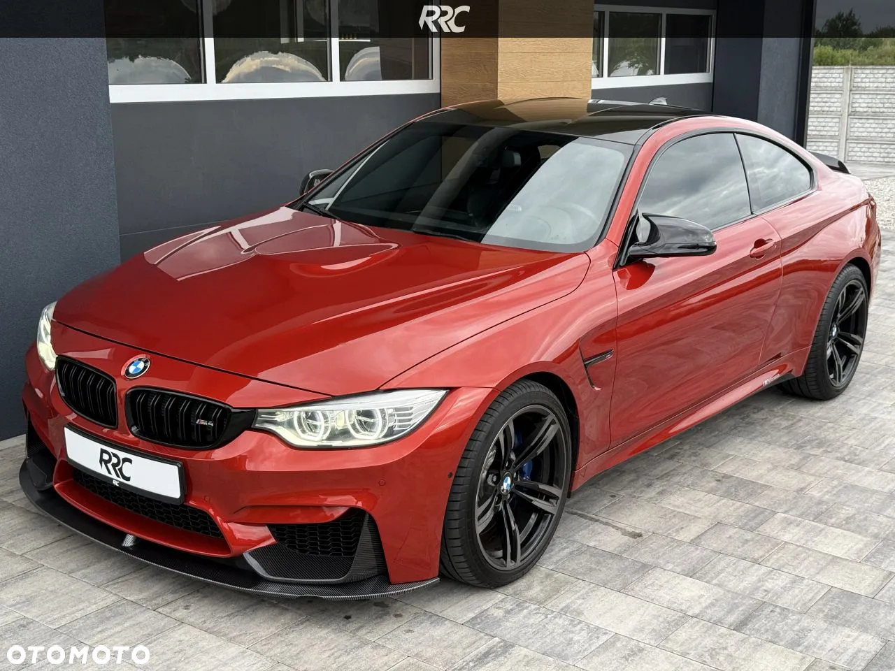 BMW M4 Coupe DKG - 11