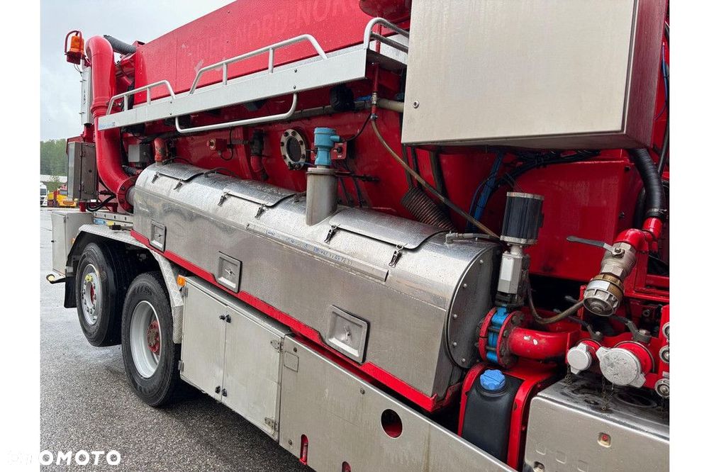 Volvo FH540 6X2*4 VACUM + RETARDER - 10