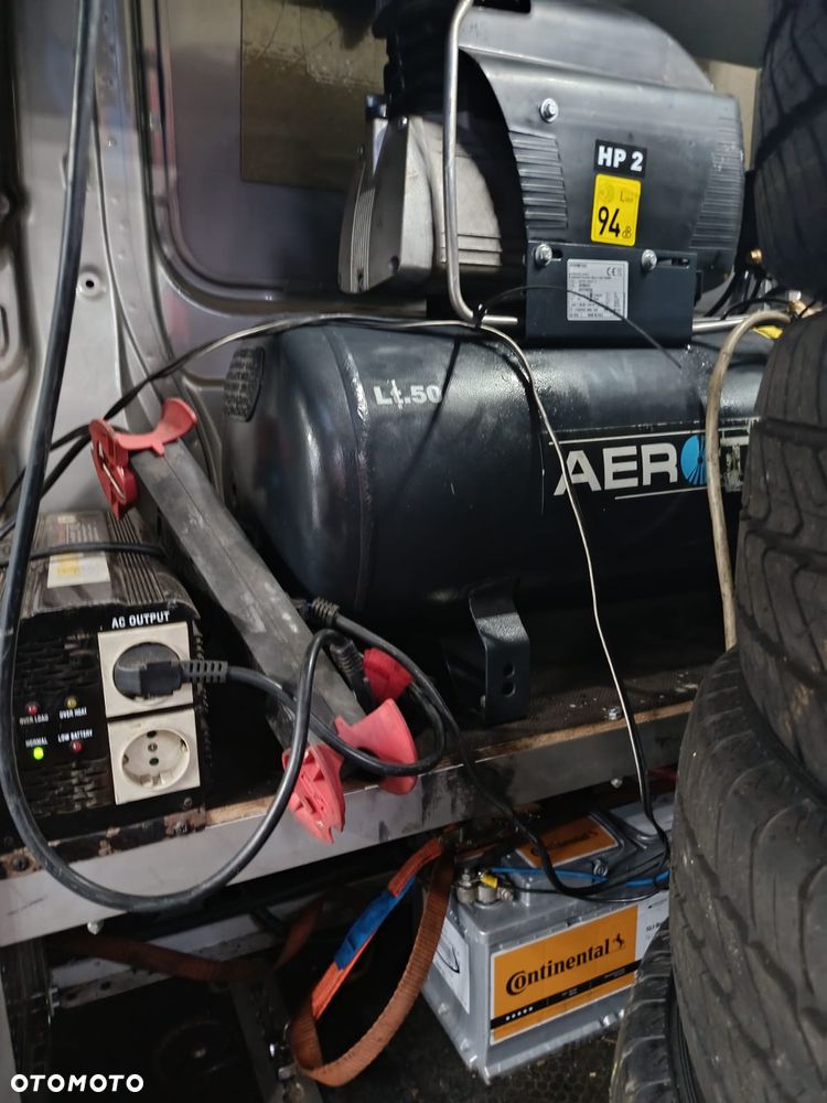 Mercedes-Benz Vito - 12