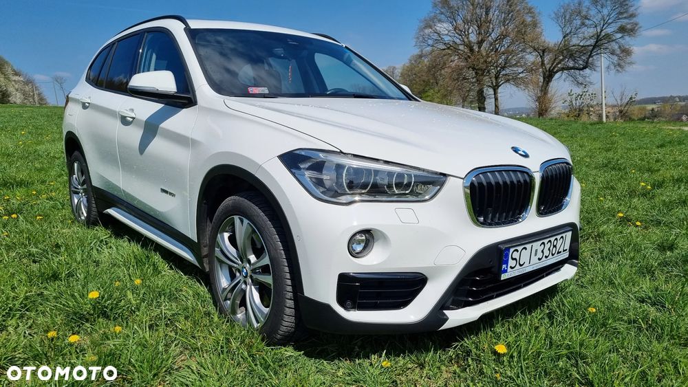 BMW X1 sDrive20i Sport Line - 2