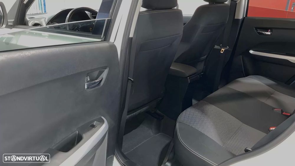 Suzuki Vitara 1.6 DDiS GLE - 9