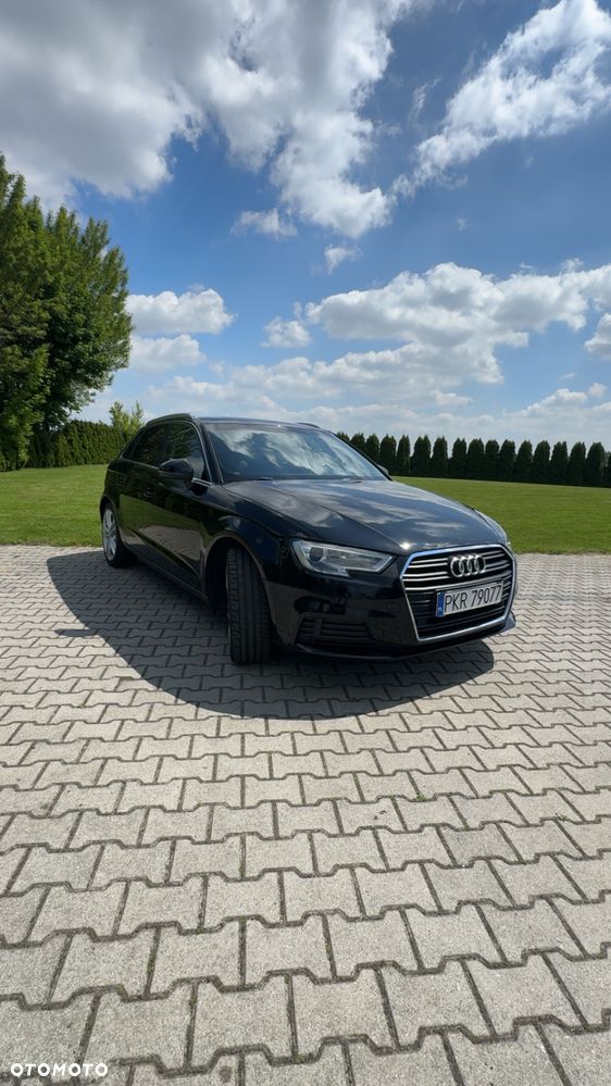 Audi A3 Sportback 1.6 TDI S tronic - 3