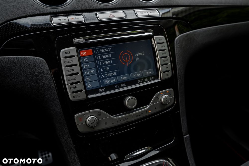 Ford S-Max 2.5 Titanium - 34
