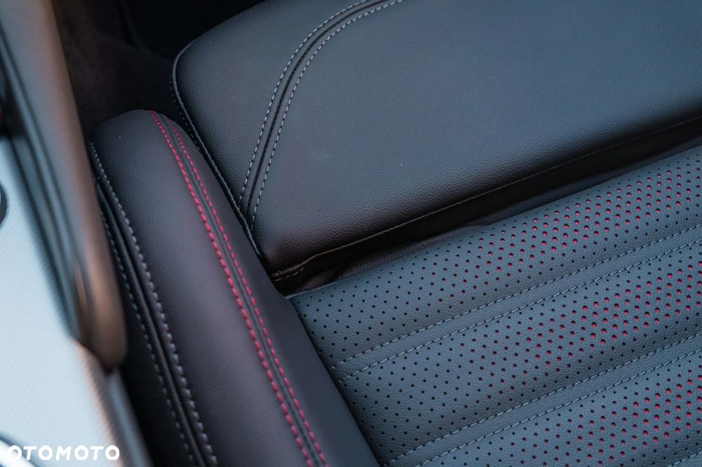 Alfa Romeo Giulia 2.0 Turbo Tributo Italiano Q4 - 18