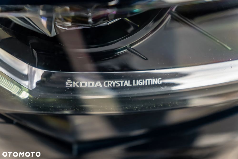 Skoda Superb 2.0 TDI SCR 4x4 L&K DSG - 13