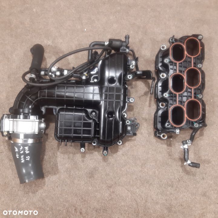 Kolektor Ssący KIA STINGER 3.3i 4x4 Automat - 2