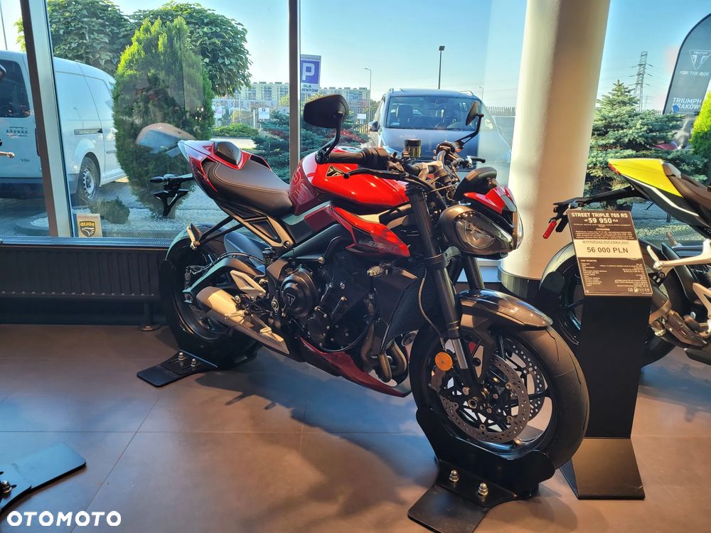 Triumph Street Triple - 2