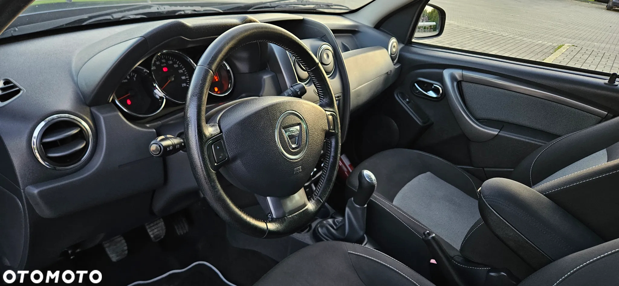 Dacia Duster 1.6 SCe Access S&S - 6