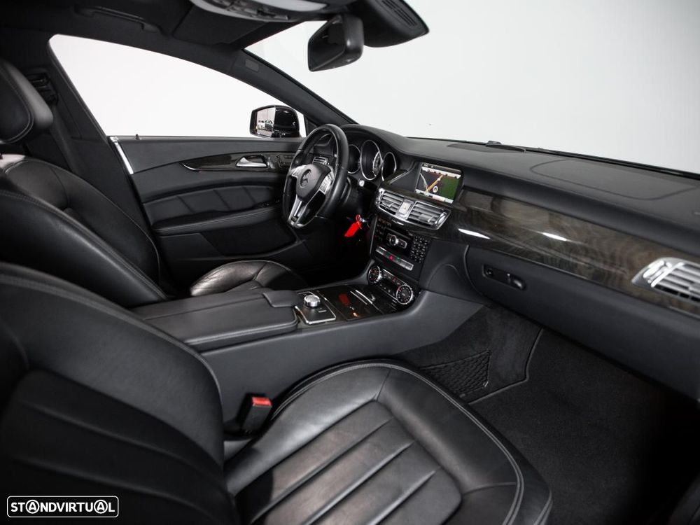 Mercedes-Benz CLS 250 - 12