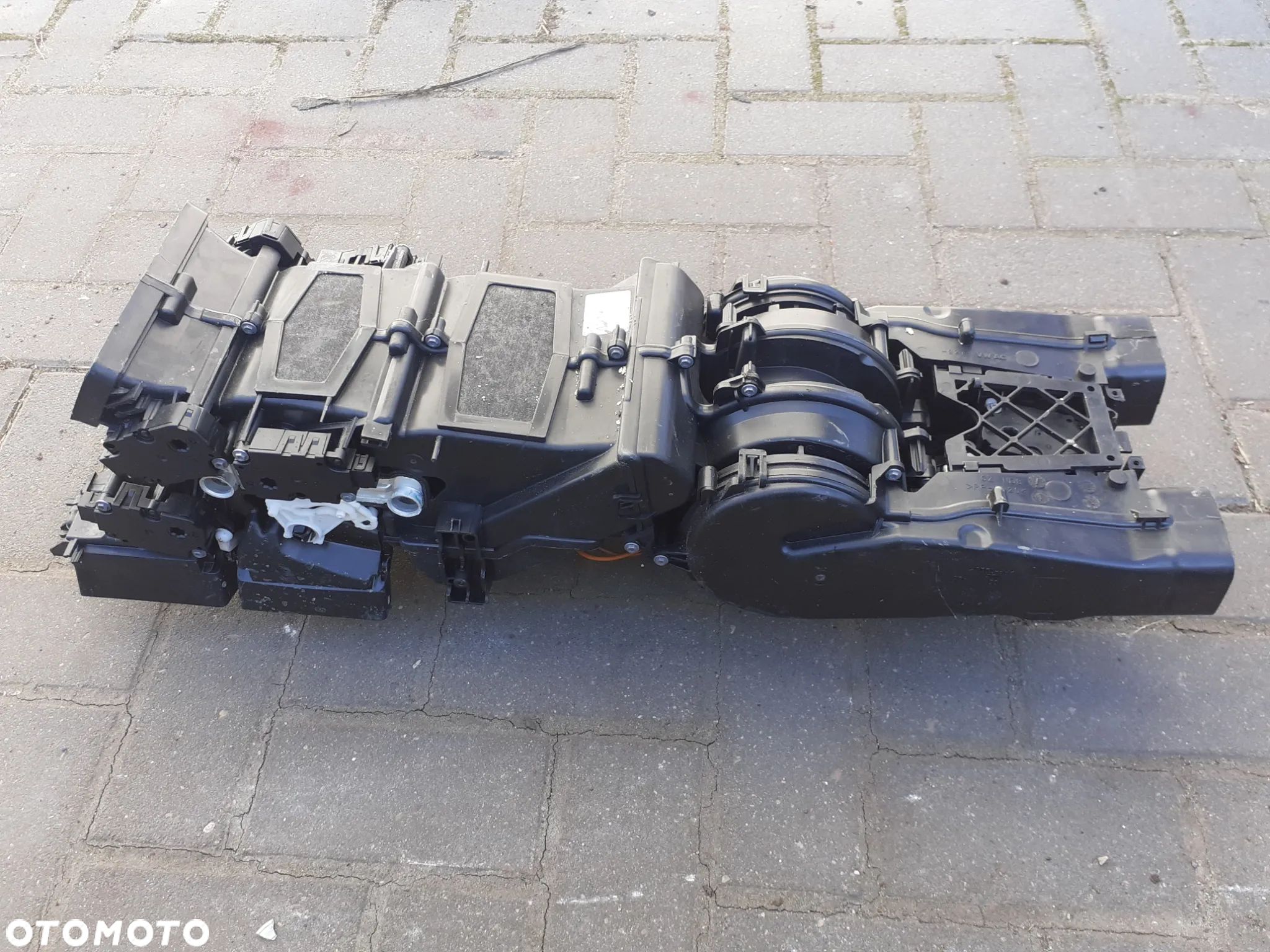 Audi S8 A8 D4 Nagrzewnica Tylna - 1