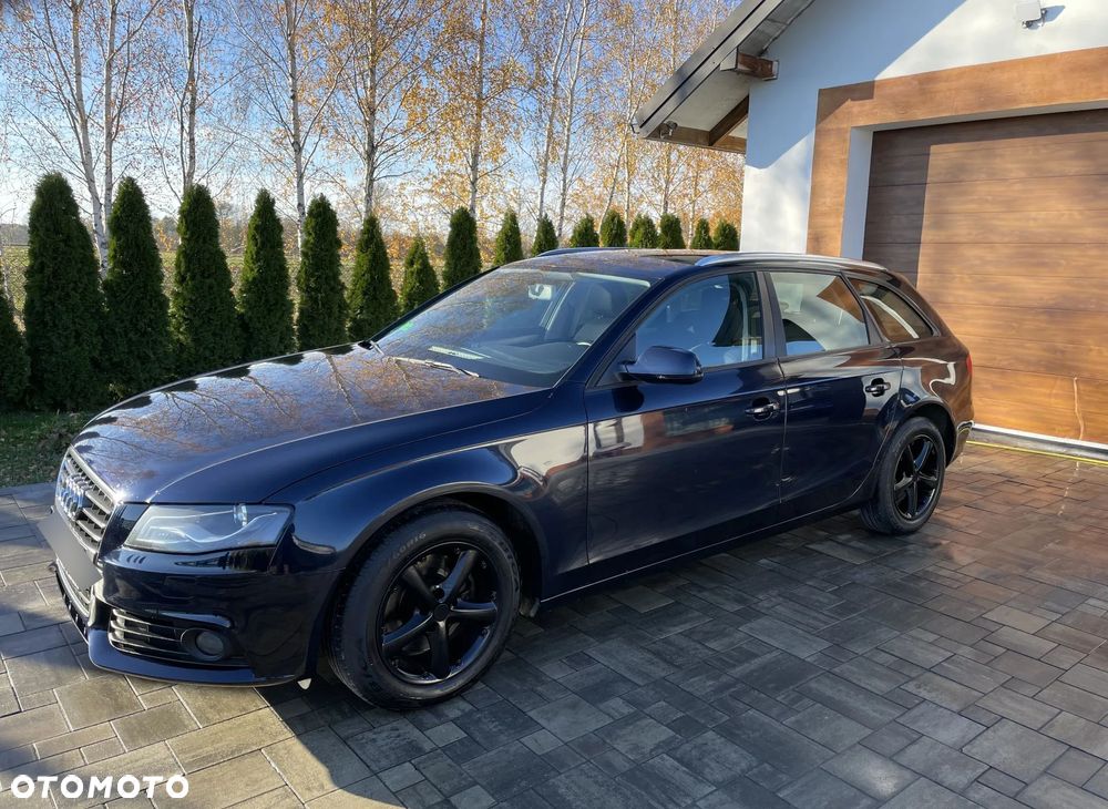 Audi A4 Avant - 13
