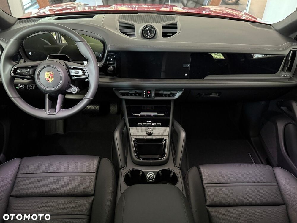 Porsche Cayenne - 25