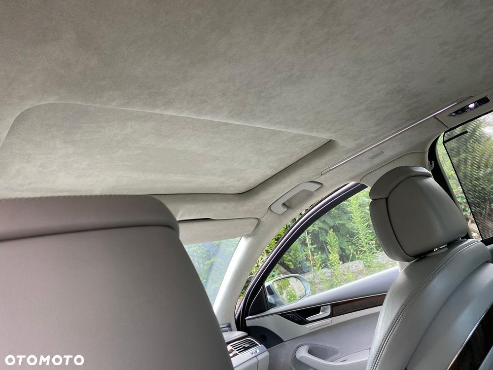 Audi A8 4.2 TDI Quattro - 14